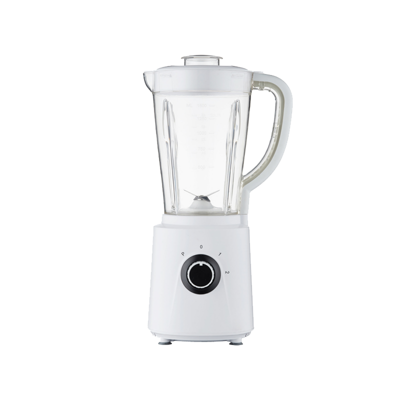How does the table blender handle leafy greens and other fibrous ingredients?